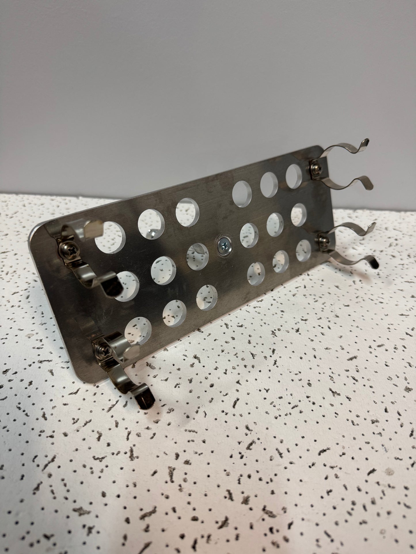 WLG - Fluorescent / LED T-12 Lamp Holder