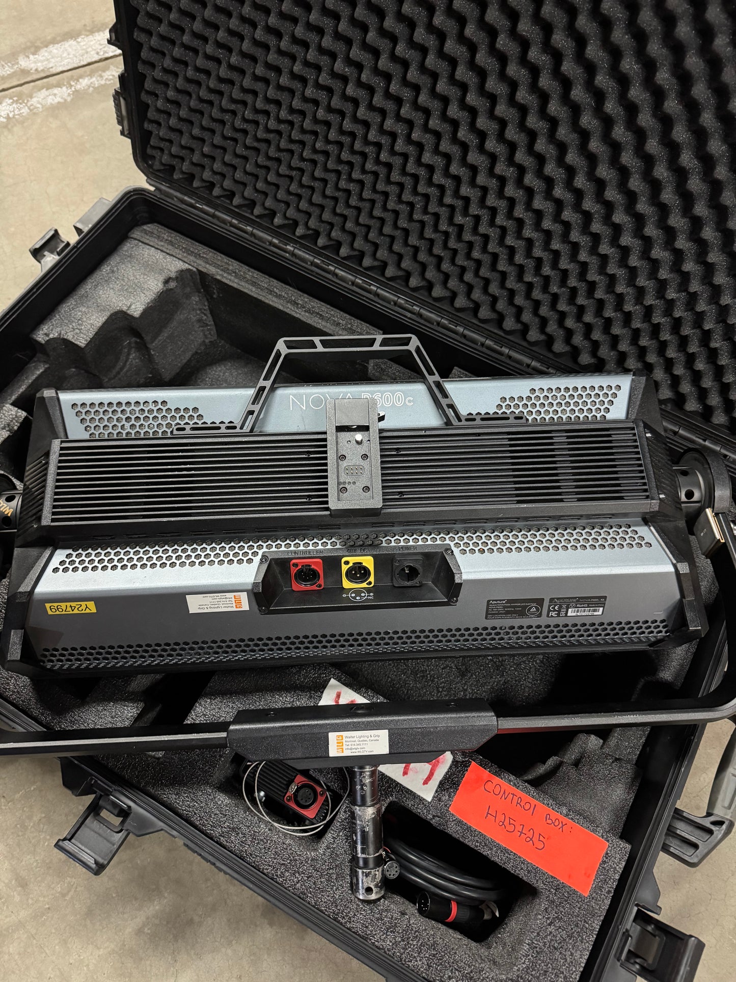 Aputure - Nova P600C (Travel Kit) - Rental Stock