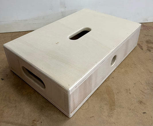 WLG - Apple Box - Half