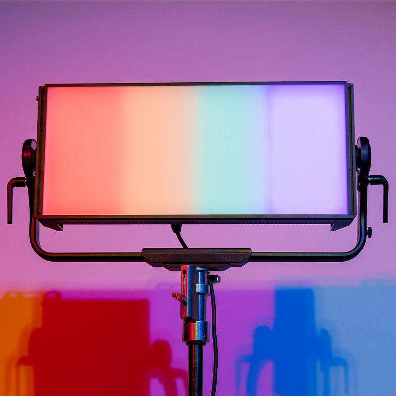 Aputure Nova P600C Travel Kit 600W RGBWW LED Panel