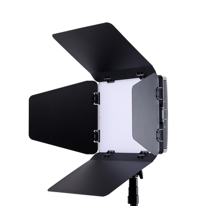 amaran Pano 120c Barndoor